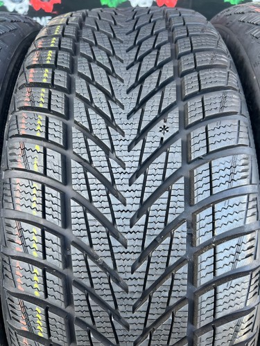 Pneumatici seminuovi 225 r - 45,